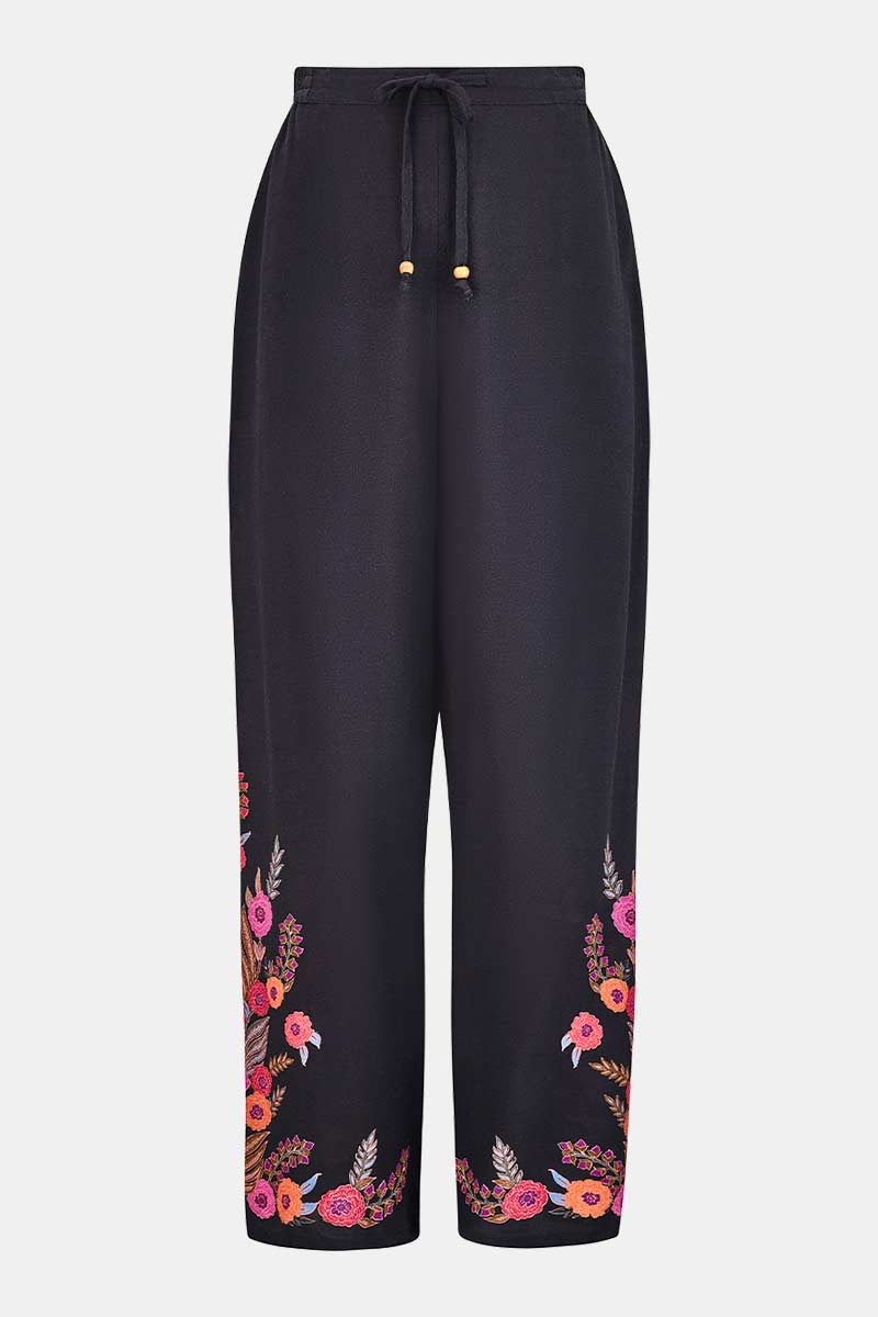 Front shot. Logan Trouser