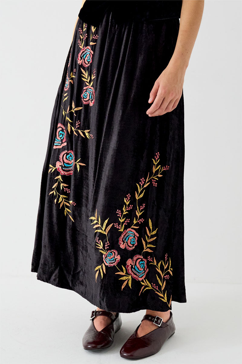 Talia Floral Embroidered Skirt