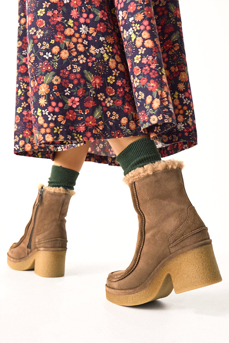 Bambie Cinnamon Suede Shearling Fur Lined Boots