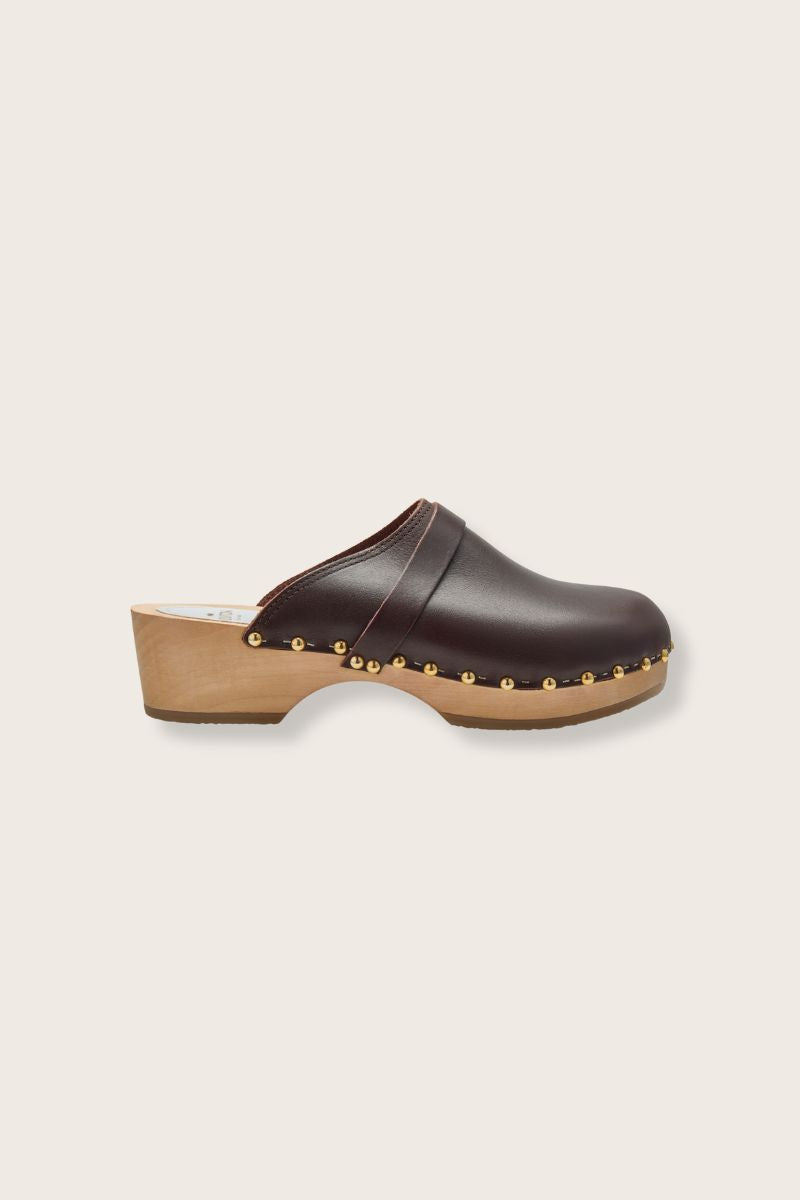 Yren Rock Chocolate Clogs