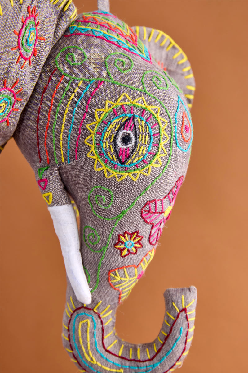 Embroidered Elephant Hanging Wall Decoration