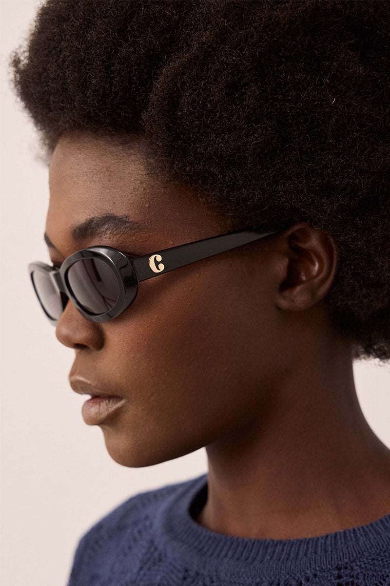 Louis Oval Sunglasses Black