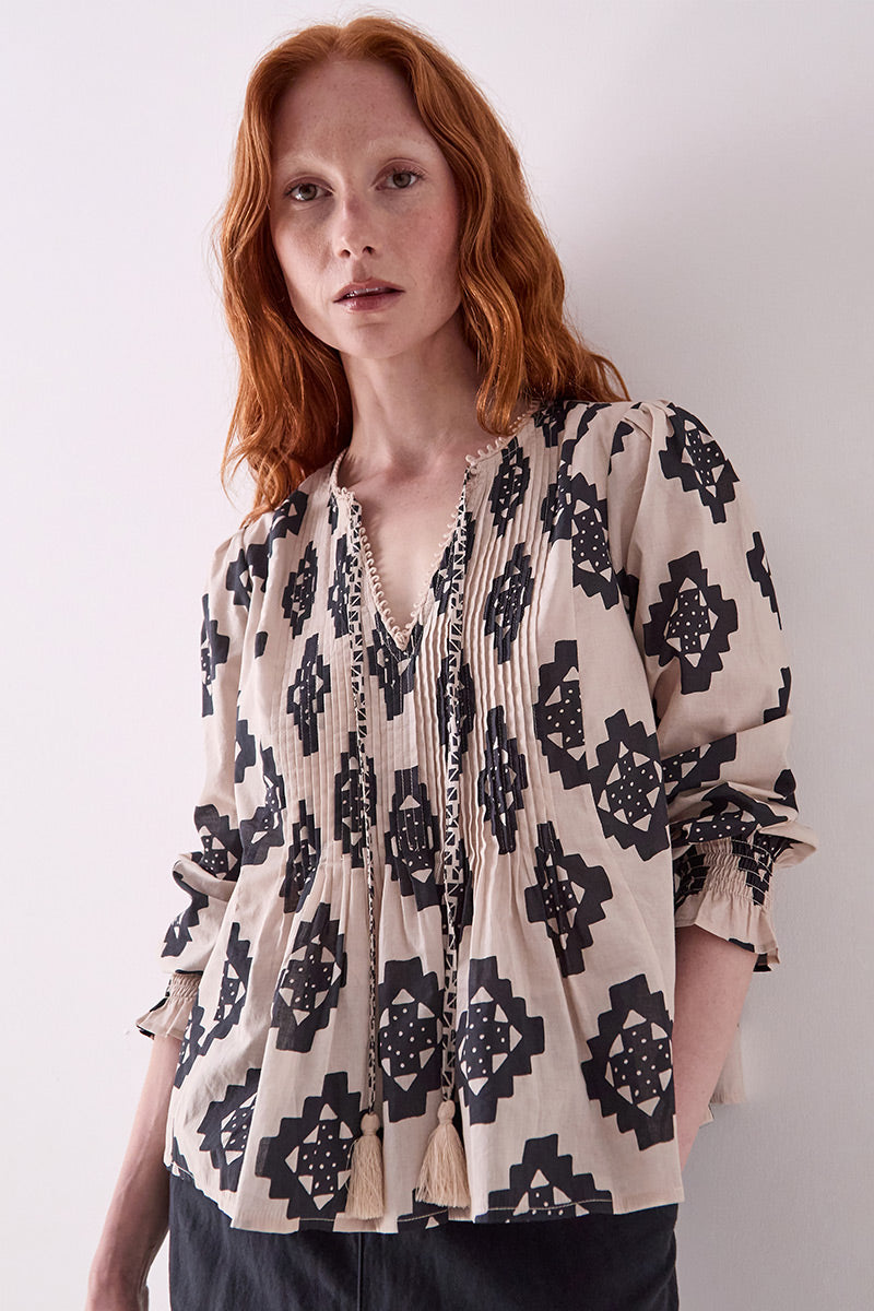 Kaira Monochrome Cotton Top