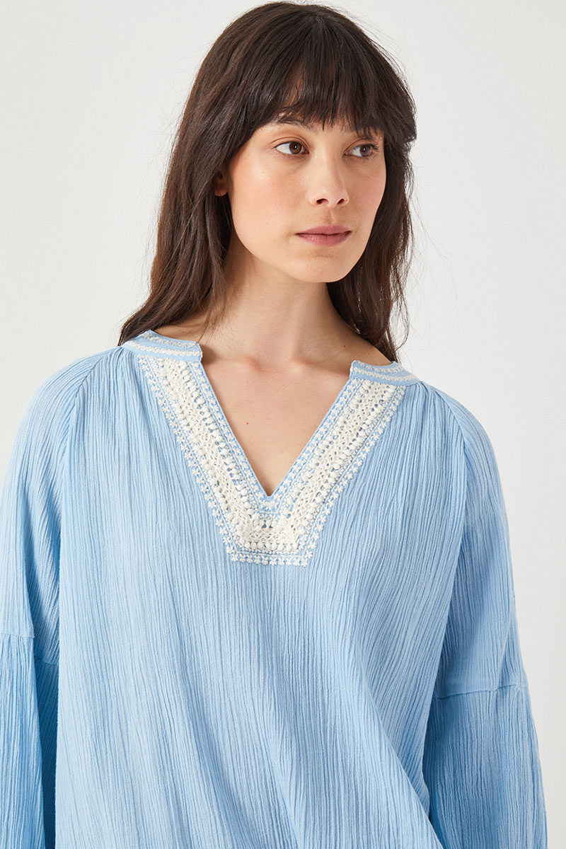 Luna Embroidered Blouse