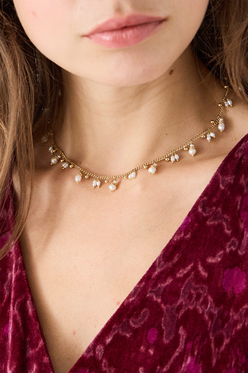 Tangerine Collier Mother of Pearl Necklace