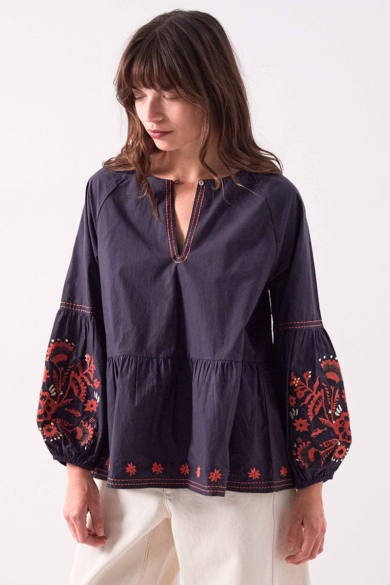 Cerza Embroidered Top
