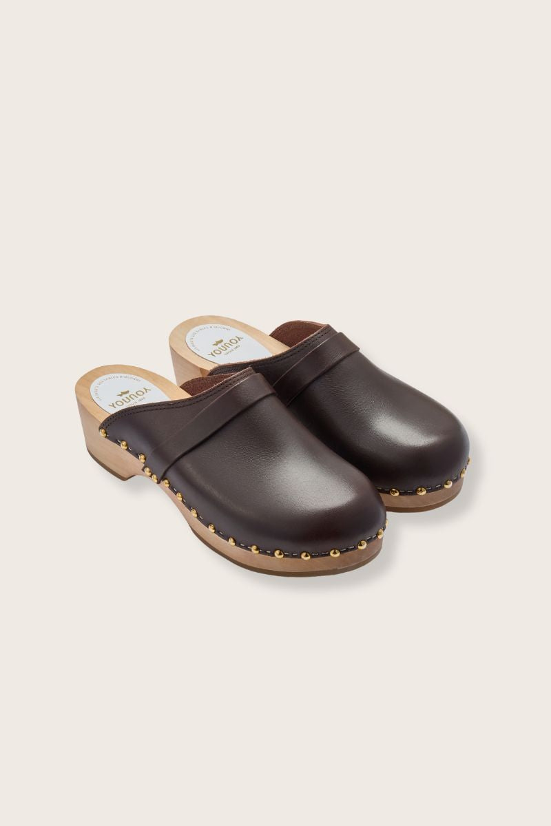 Yren Rock Chocolate Clogs