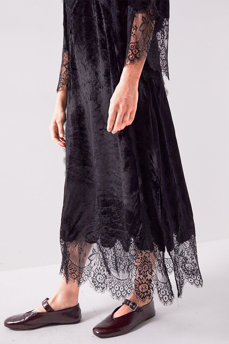 Fiadh Velvet Sheer Lace Dress